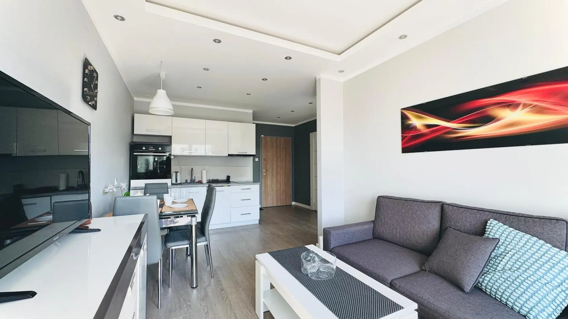 Cloudlight Apartment - Fiesta Apartments Gdansk Poland