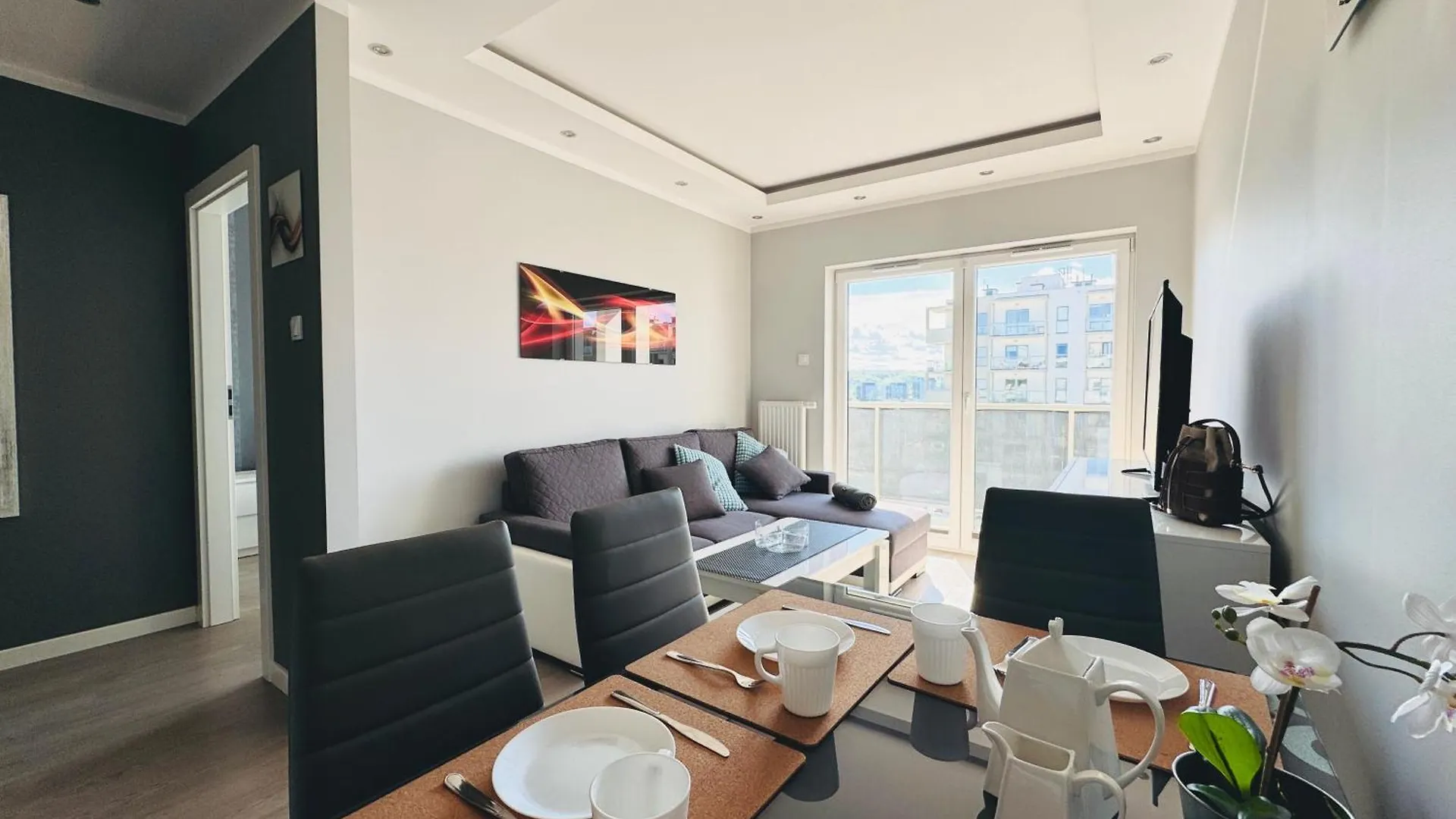 Cloudlight Apartment - Fiesta Apartments Gdansk