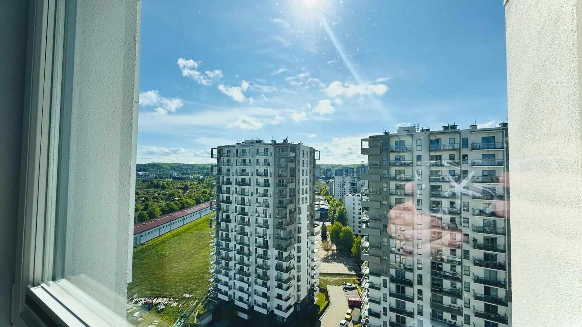 Cloudlight Apartment - Fiesta Apartments Gdansk
